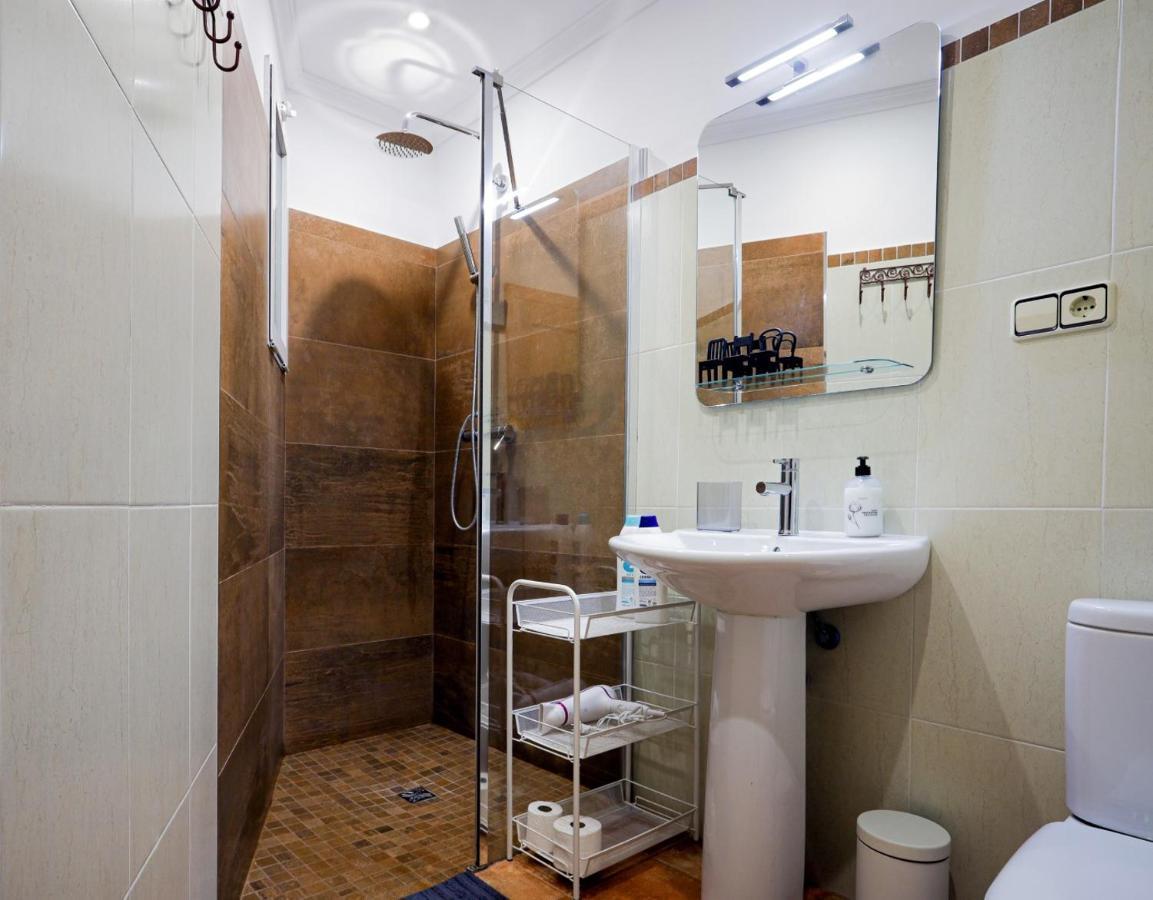Cozy Apartment Near The Center, Torres De Serrano Valencia Ngoại thất bức ảnh